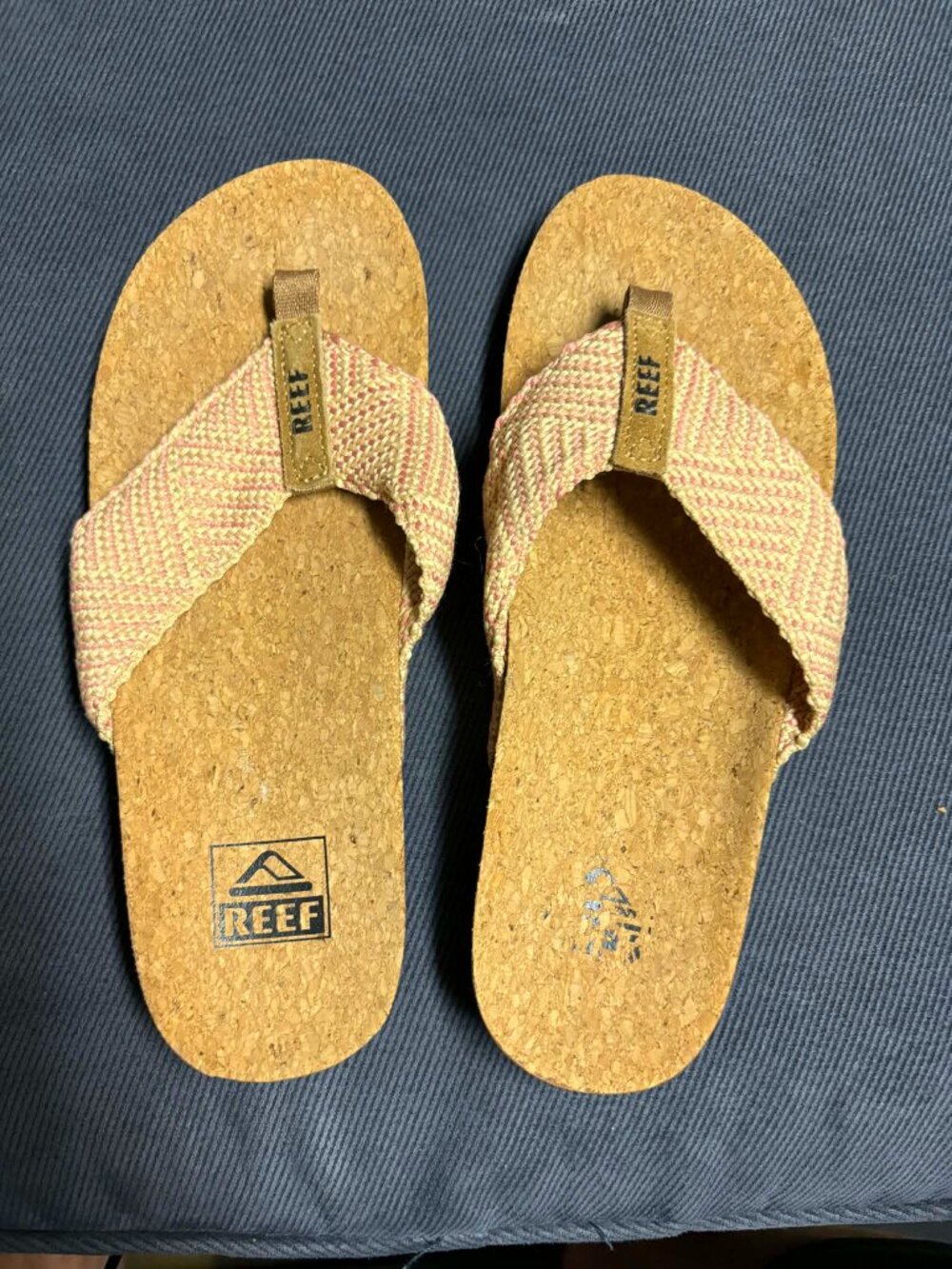 Reef Women's Cushion Strand sandals featuring a distinctive woven strap 6 - Picture 5 of 5